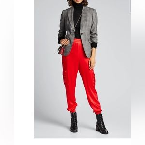 Alice+Olivia Most wanted style pants 🔥
